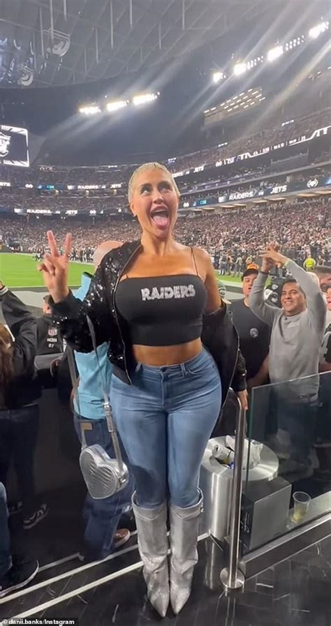 danii banks raiders stadium reddit|Video shows Raider fans being removed from stadium for bench。